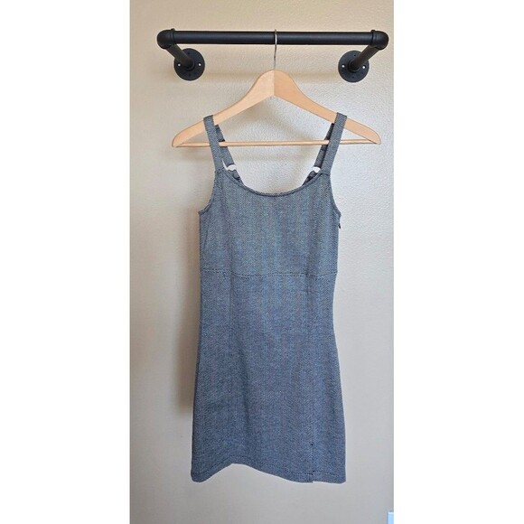 Black and white forever 21 tight dress with side zipper size XS - Picture 1 of 6